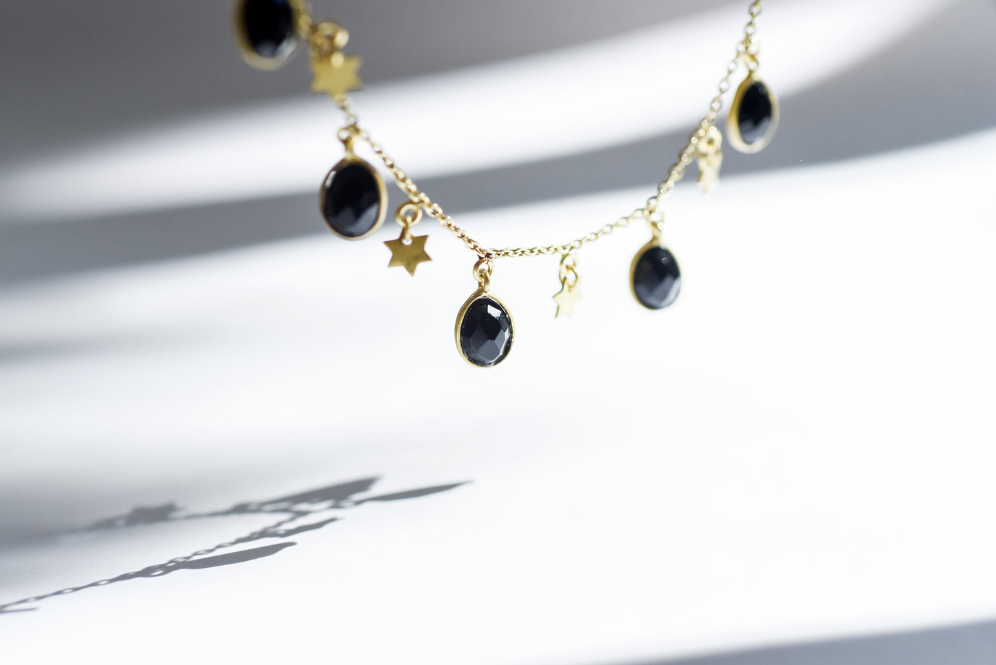 Stars Necklace - Black Onix