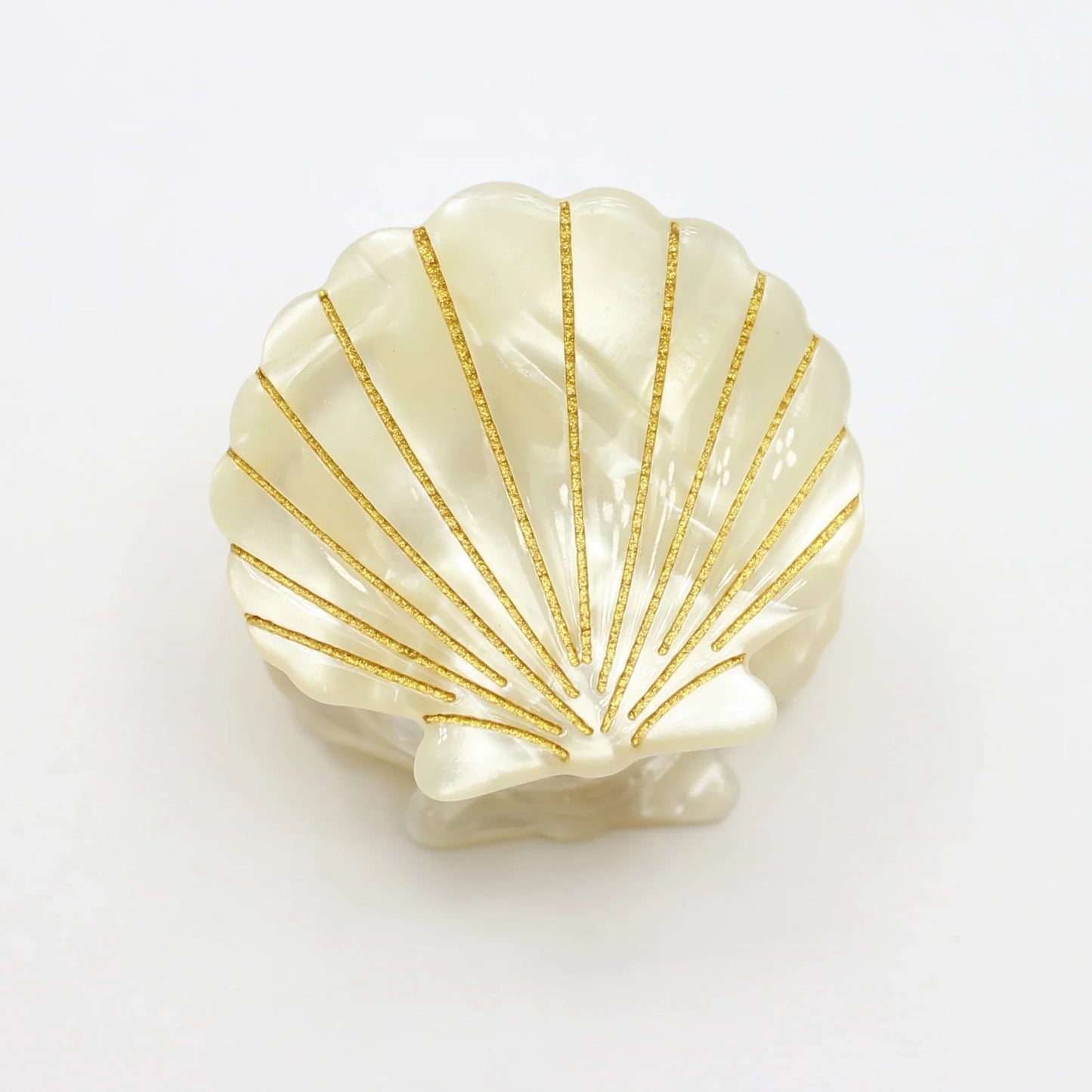 Small Pastel Shell Jaws