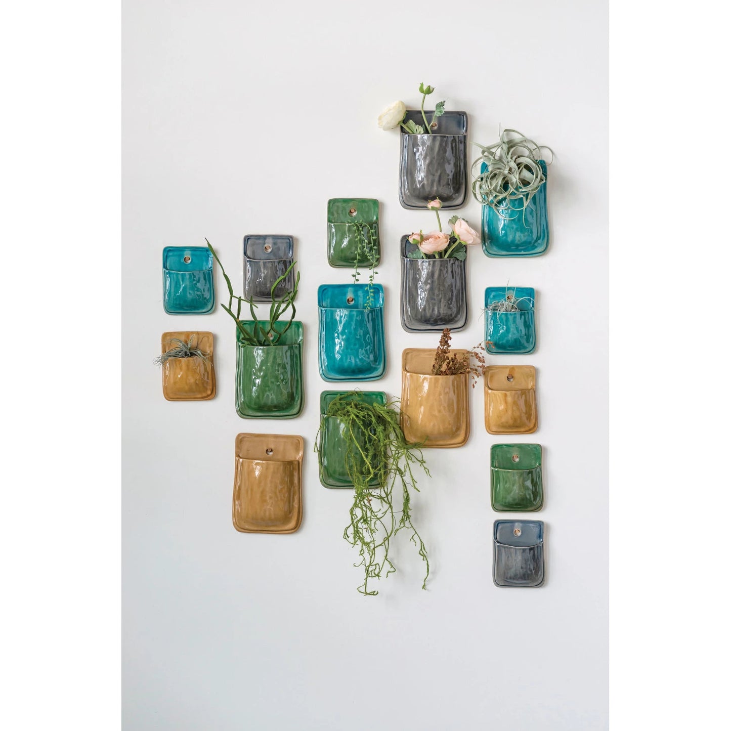 Terra-cotta Wall Planter, 4 Colors