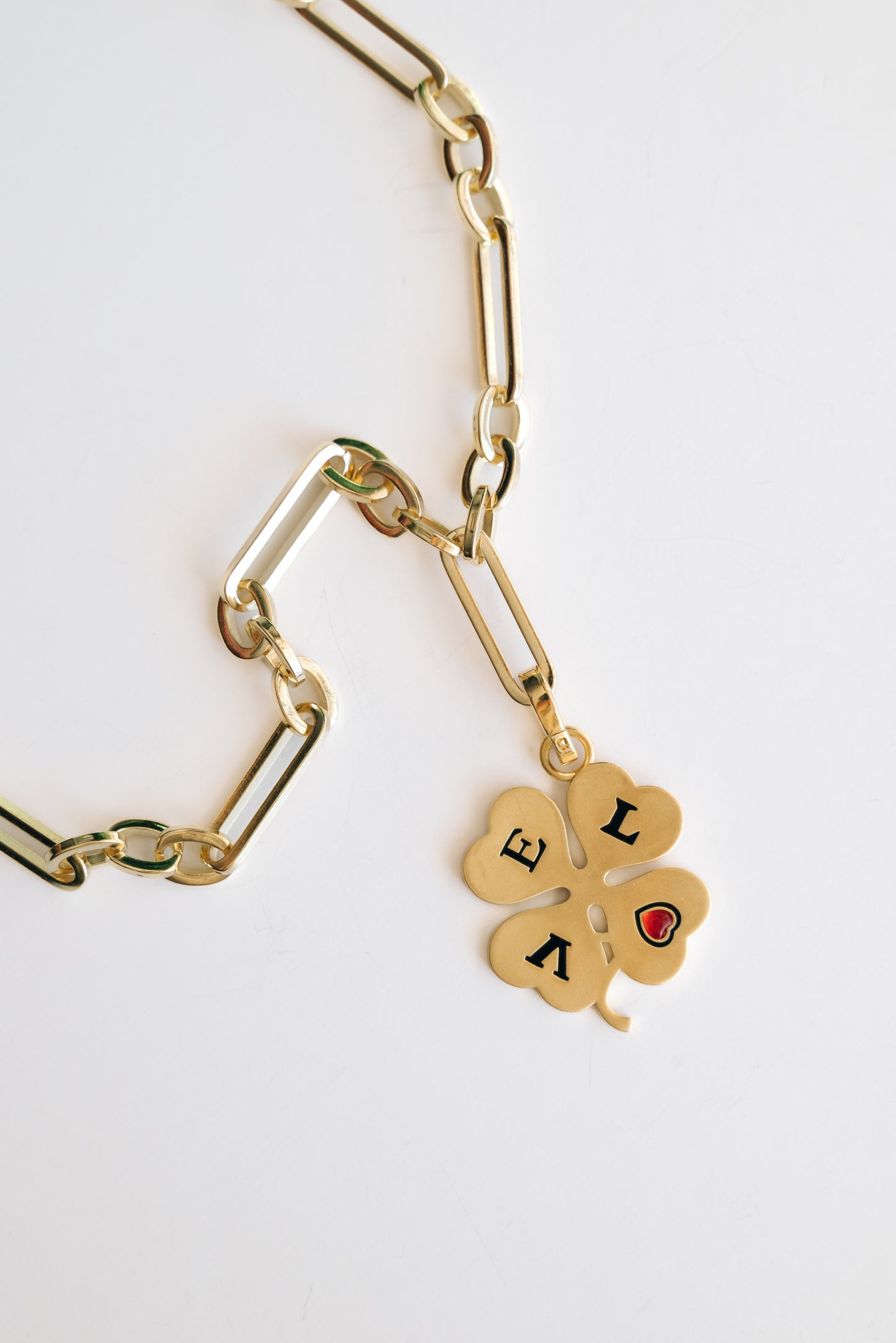 LUCKY LOVE Large necklace