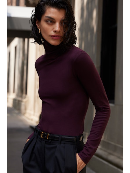 SoldoutNYC - The Turtleneck