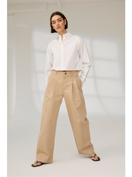 SoldoutNYC - The Cropped Everything Shirt