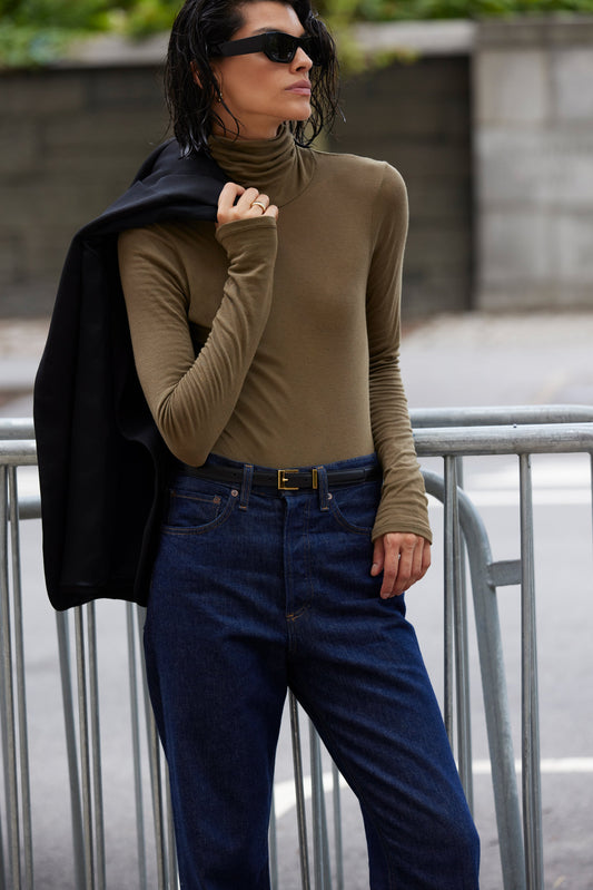 SoldoutNYC - The Cashmere Turtleneck in Olive