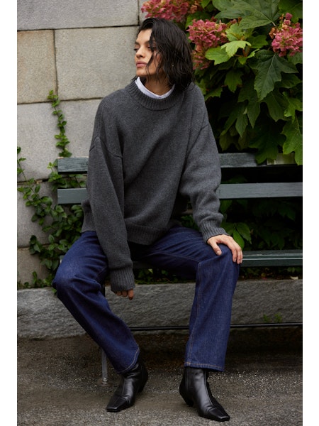 Soldout NYC - The Cashmere Signature Crew