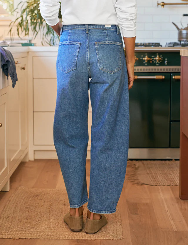 Frank & Eileen - Brennan Barrel Leg Jean