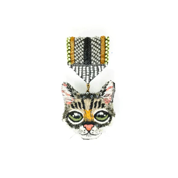 Trovelore Brooch - Cat Honor Medal