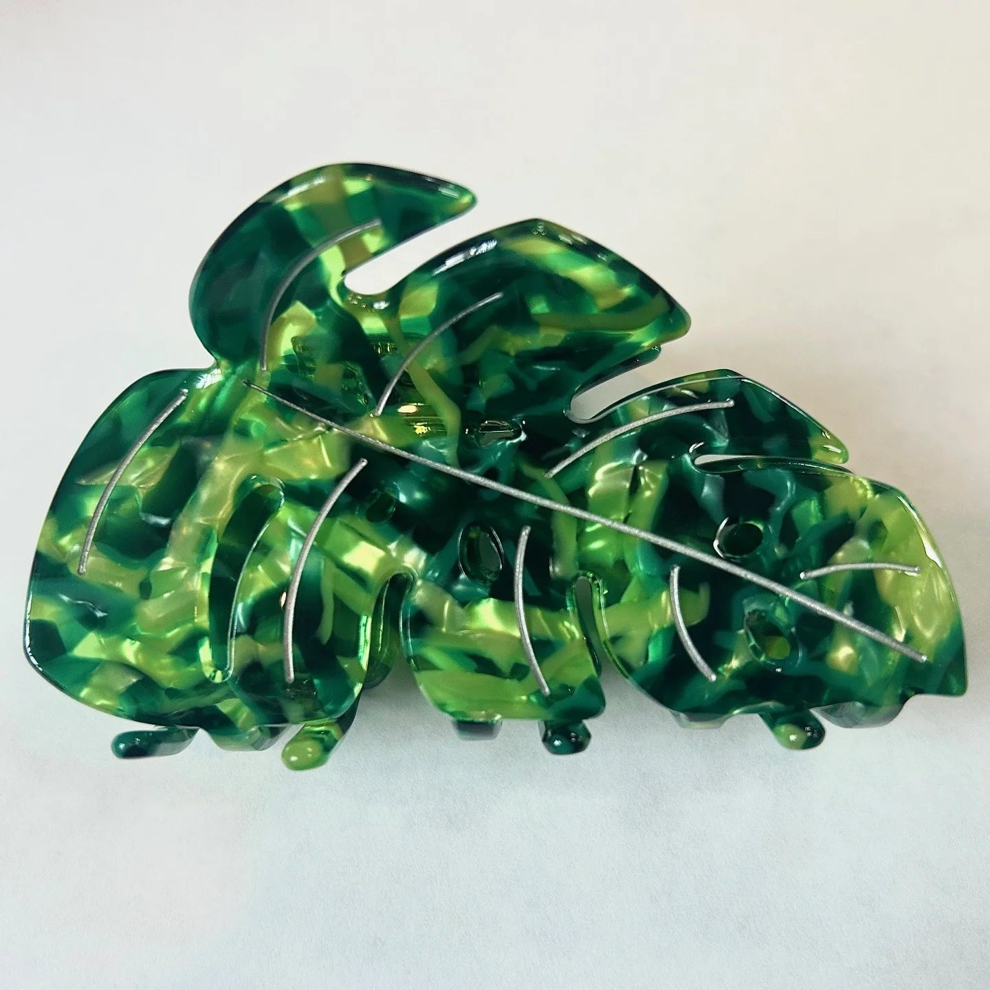Green Leaf Jaw