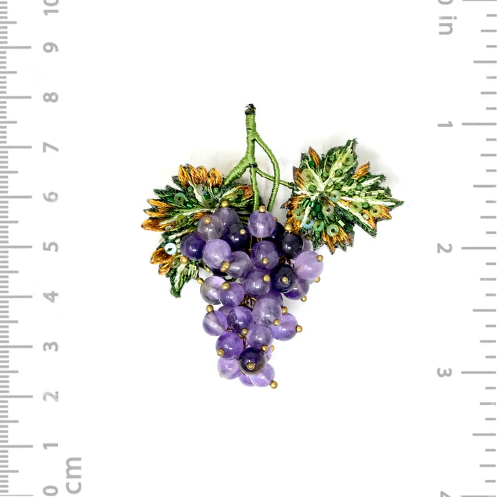 Trovelore Brooch - Malbec Grapes