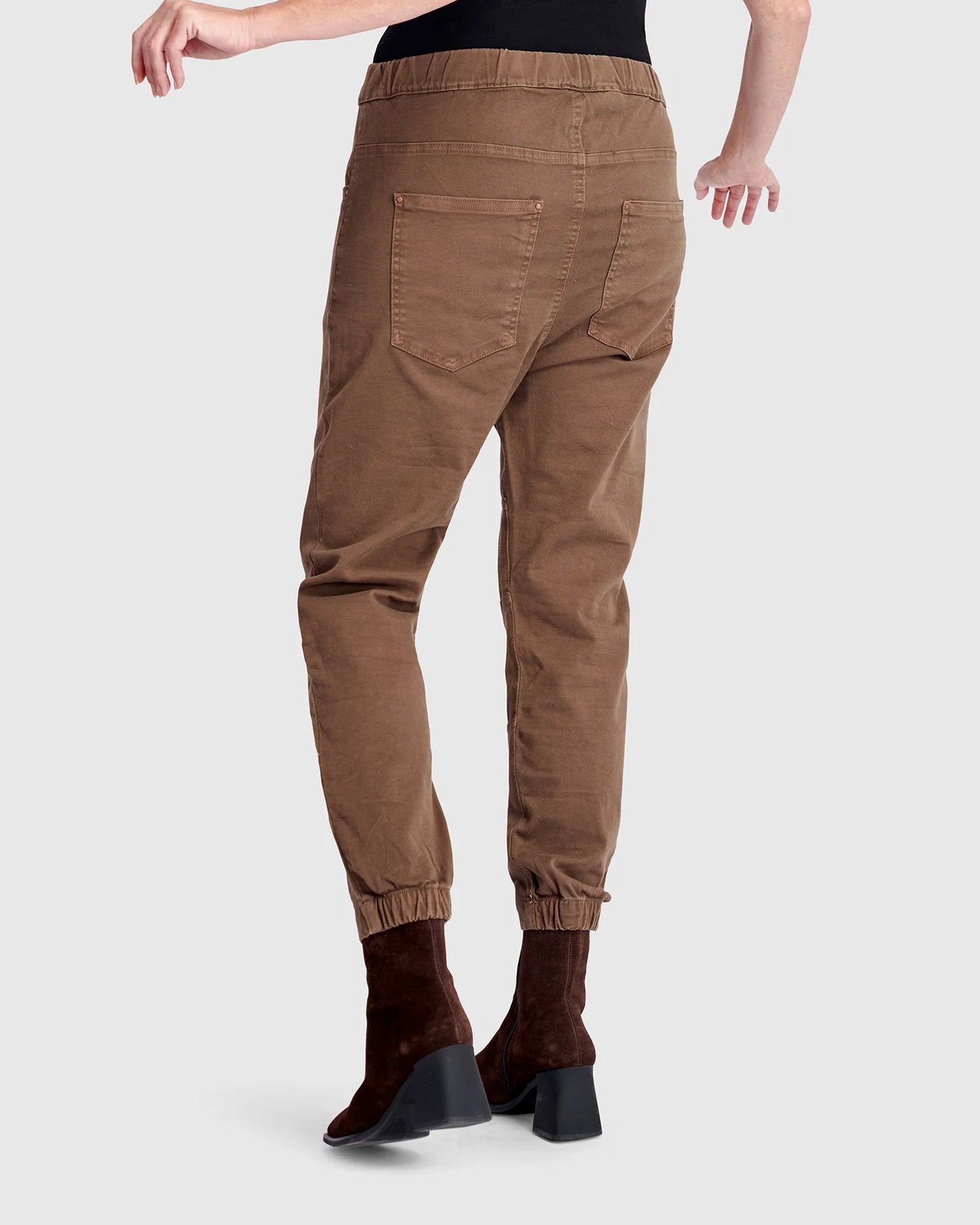 Alembika - Boyfriend Jogger Jean
