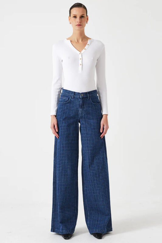 Bay Jean in Houndstooth Idaho