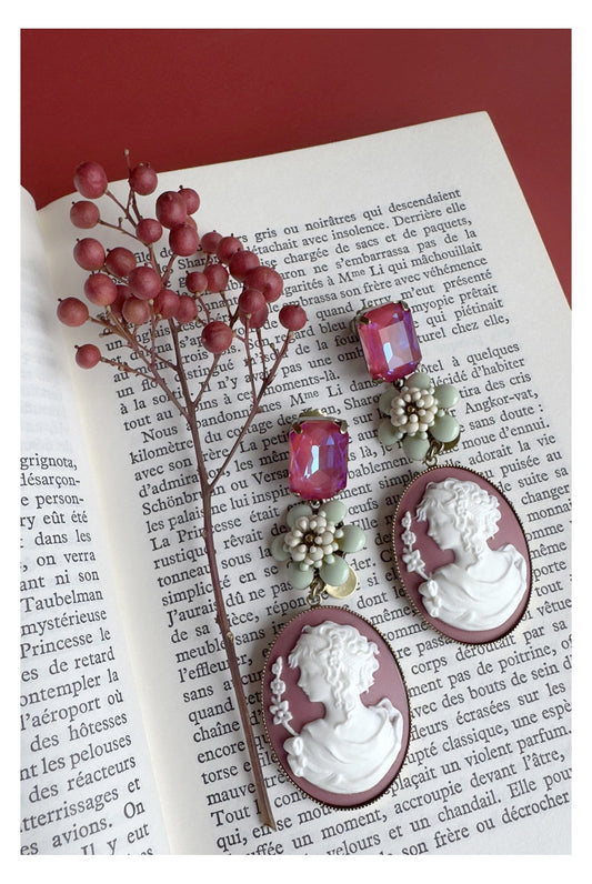Camelia Big Earring