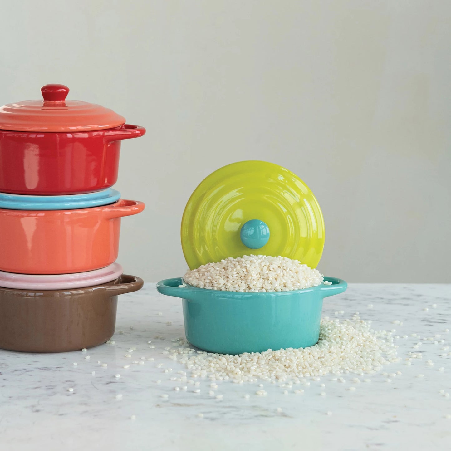 Stoneware Two-Tone Baker with Lid