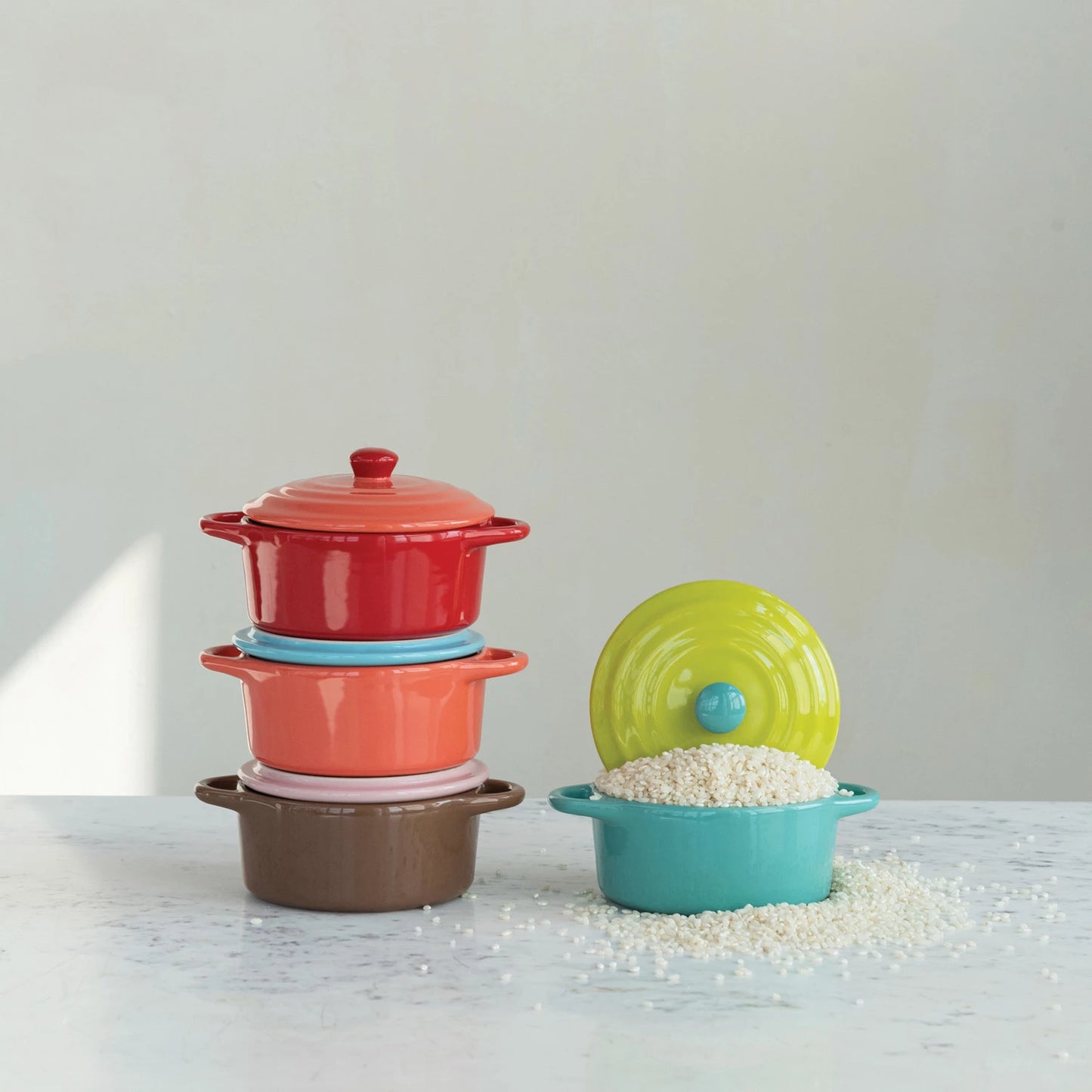 Stoneware Two-Tone Baker with Lid